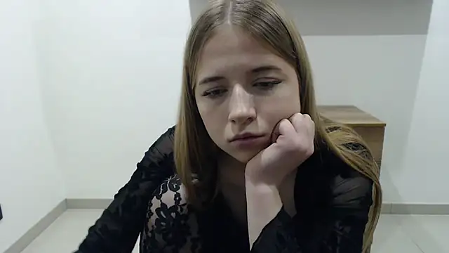 SweetBellaa_'s cam snapshot