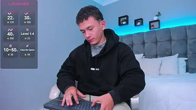 Thomas_moon live sex cam