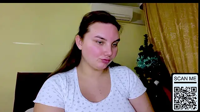 Dreamyblushfairy live sex cam