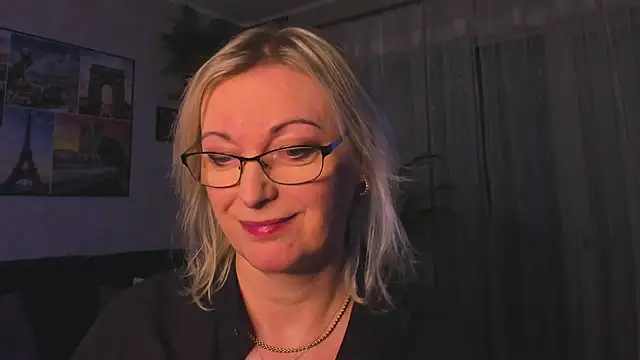 vanessa_chat's cam snapshot