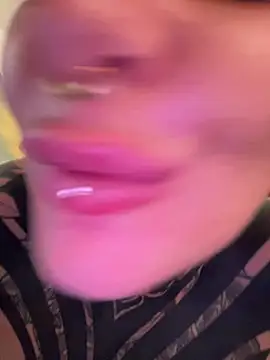 KathaleaNoir live sex cam