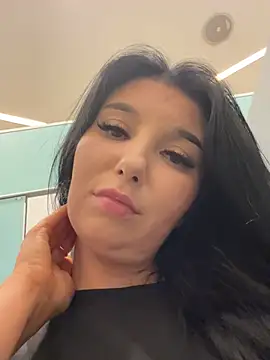 Tisha_Busty live sex cam