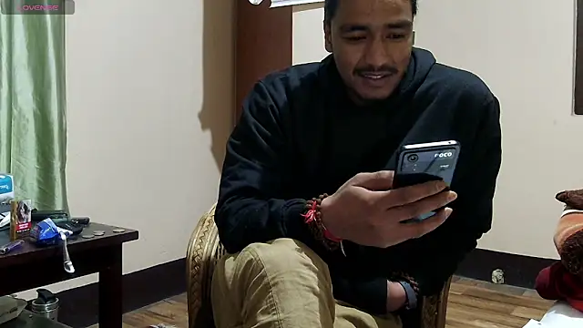 Gre3k_god's cam snapshot