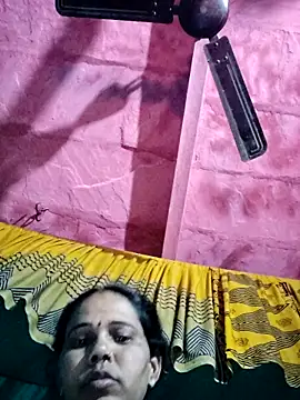 Pooja750's cam snapshot