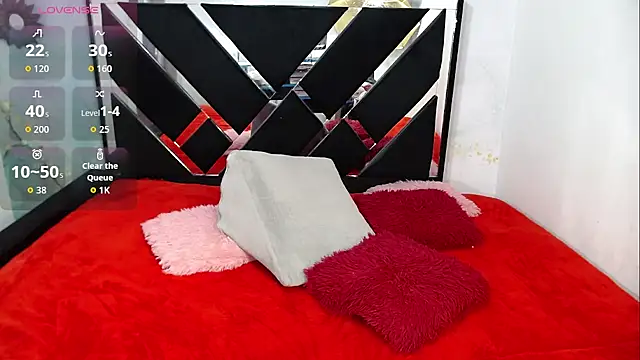 Revelgirl19's cam snapshot