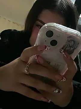 Camila_Duarte2's cam snapshot