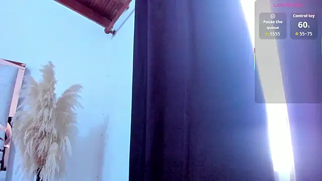 Lauren_Blaze's cam snapshot