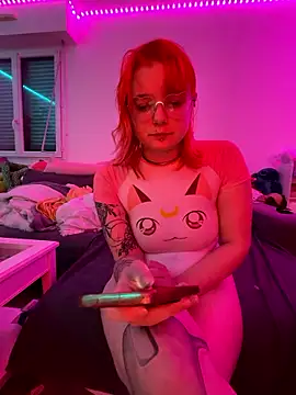 LaskaLeRoomba's cam snapshot