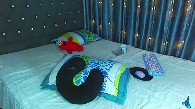 Kenisha_Sweet live sex cam