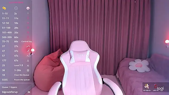 Momo_Ayase_ live sex cam