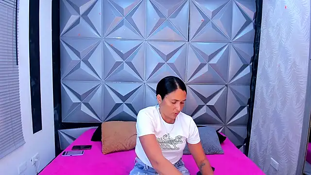 DannaAndSofi1 live sex cam