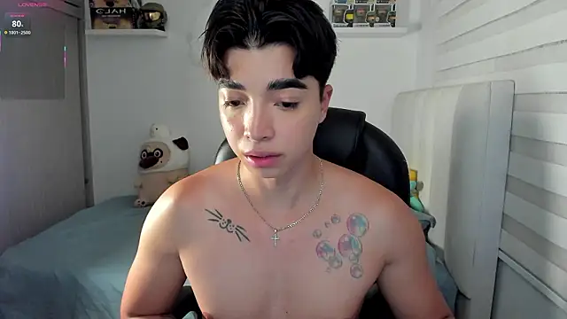 santy7v7 live sex cam