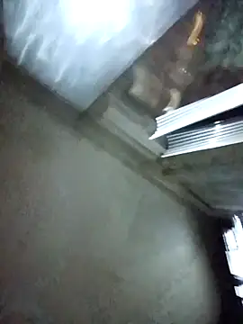 Kdkdkfkcklxiis's cam snapshot