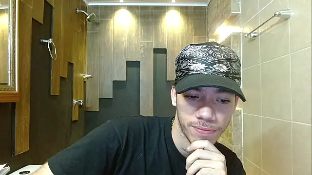 Milan_Jones_'s cam snapshot