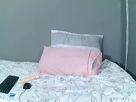 PrettySex05's cam snapshot