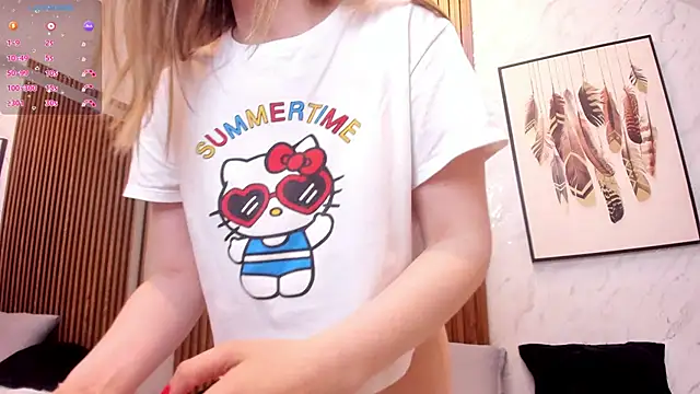 AmbeerWood_'s cam snapshot