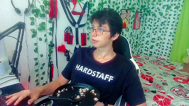 Andy_gray's cam snapshot