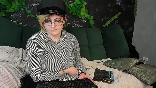 ABSI_GLITCH's cam snapshot