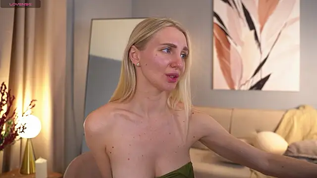 Carolllina_'s cam snapshot