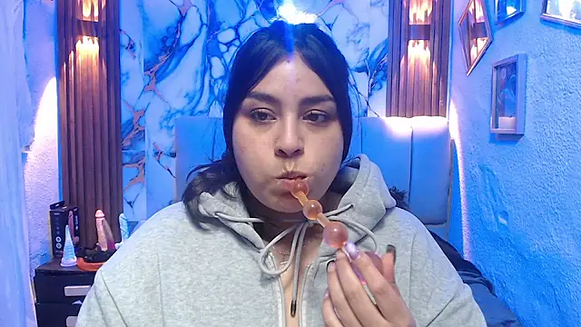 lehia_285's cam snapshot