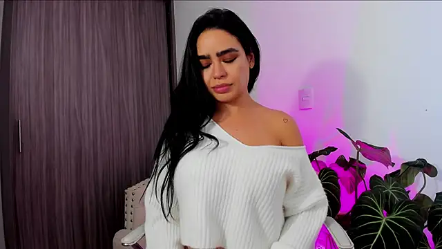 Sara_Leblanc's cam snapshot