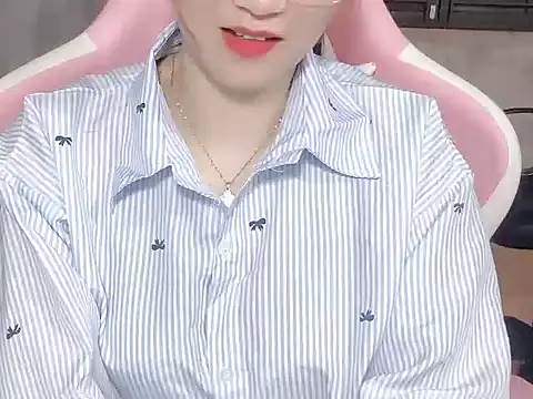 TranOanh999's cam snapshot