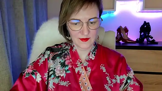 feliziaDesire's cam snapshot