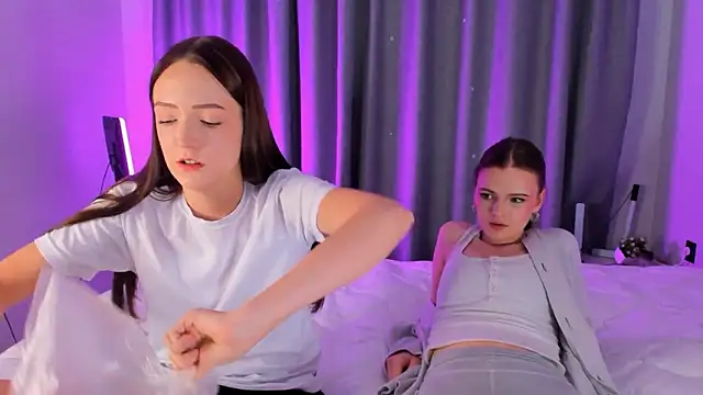 CathyCaldwell's cam snapshot