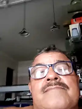 Misterymem63's cam snapshot