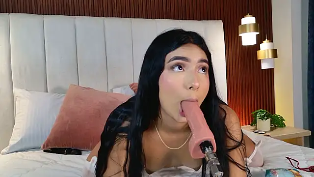 MeganCruzGB's cam snapshot