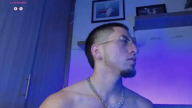 AresMassimoX's cam snapshot