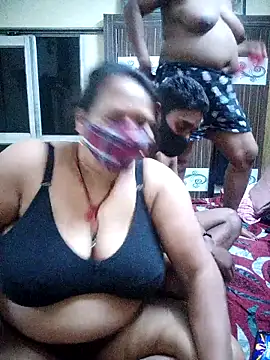 LoveOnStream's cam snapshot