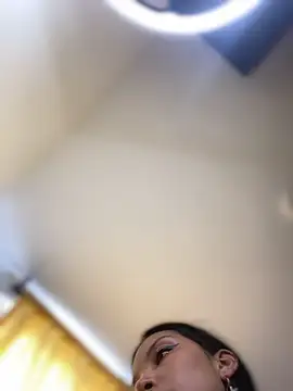 baby_lizy's cam snapshot