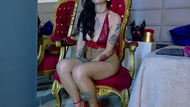 LusstCruella live sex cam