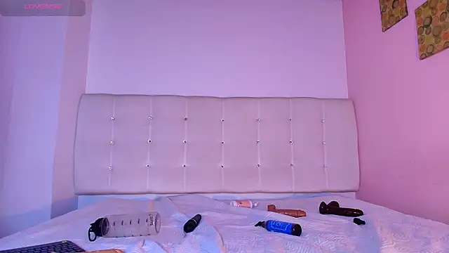 lilyth_bloom's cam snapshot