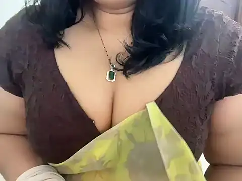 divyareddy-telugu's cam snapshot