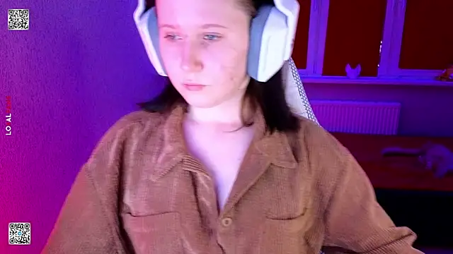 mon_lola's cam snapshot