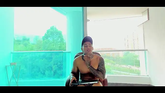 Dominiofit live sex cam