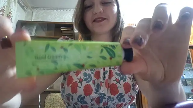 MysticSteph's cam snapshot