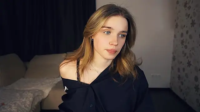 EarthaStinett's cam snapshot