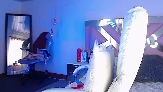 KorayRoussel live sex cam