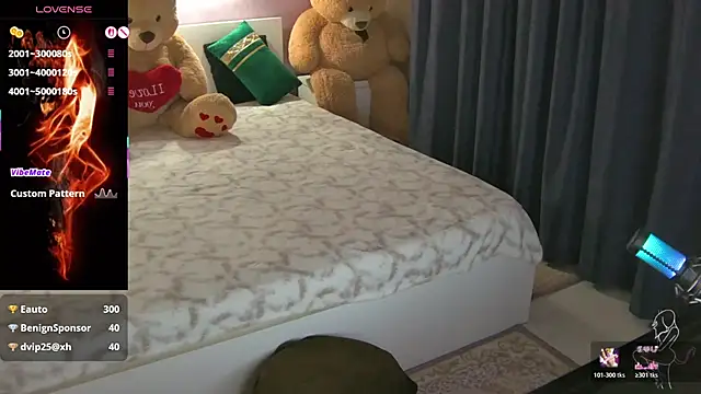 EvelynAisha's cam snapshot