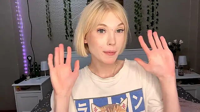 LlsabethHaze's cam snapshot