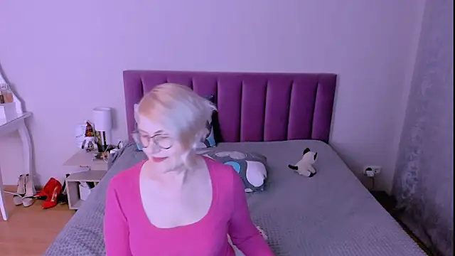 sabrinamacmarren's cam snapshot