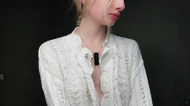 PocketDollX live sex cam