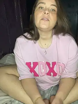 Queen_CamiXO's cam snapshot