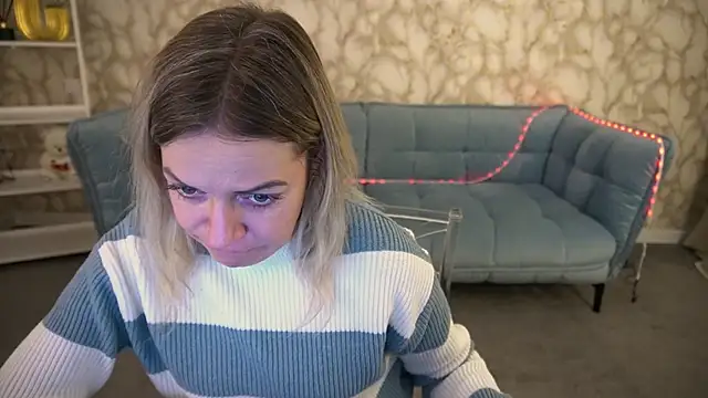 AnnaRayy's cam snapshot