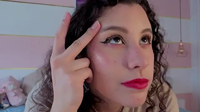 Charlotte__Miller's cam snapshot