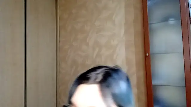 EvonTabb's cam snapshot