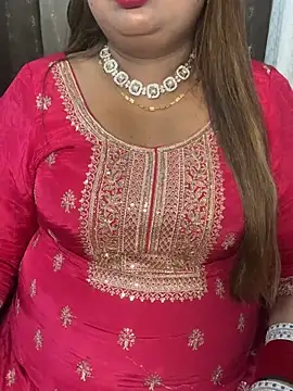 GEET-LOVE live sex cam